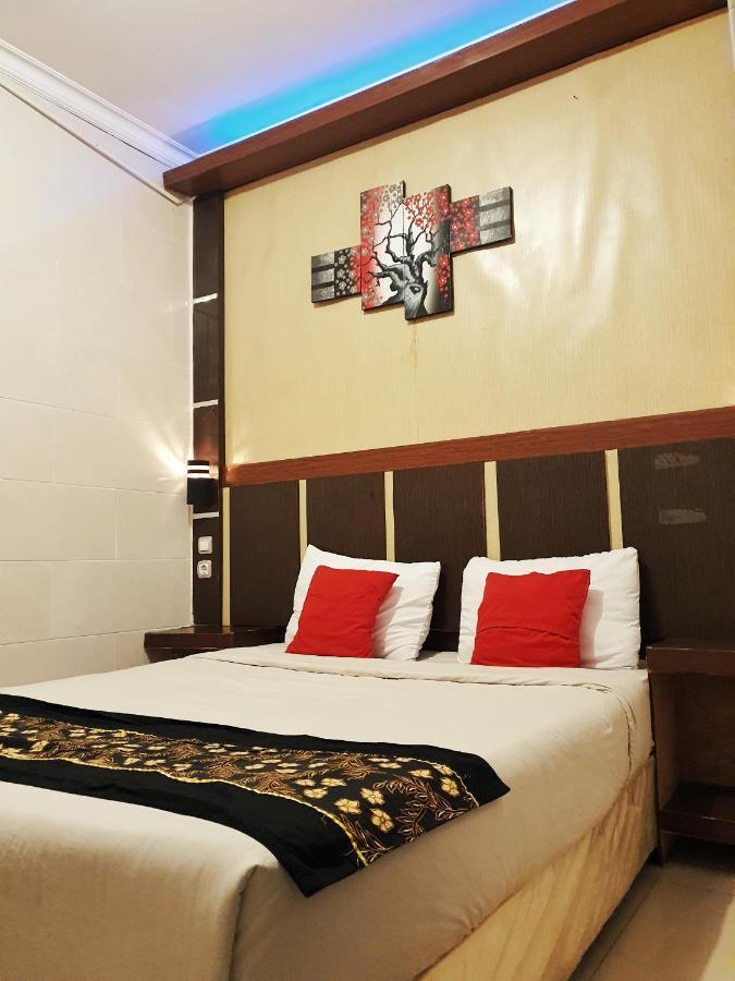Oyo 822 Hotel Mukti Jaya Purwokerto Luaran gambar