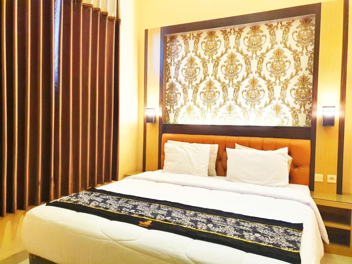Oyo 822 Hotel Mukti Jaya Purwokerto Luaran gambar