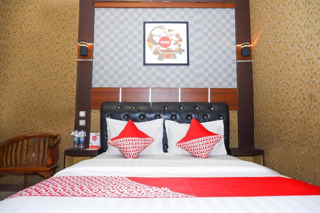 Oyo 822 Hotel Mukti Jaya Purwokerto Luaran gambar